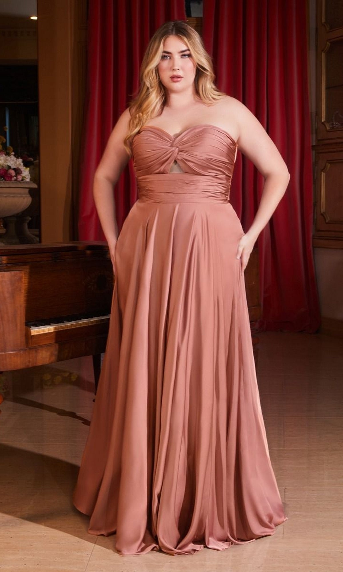 Plus-Size Strapless Sweetheart Prom Dress Ladivine L7496C - Image 8