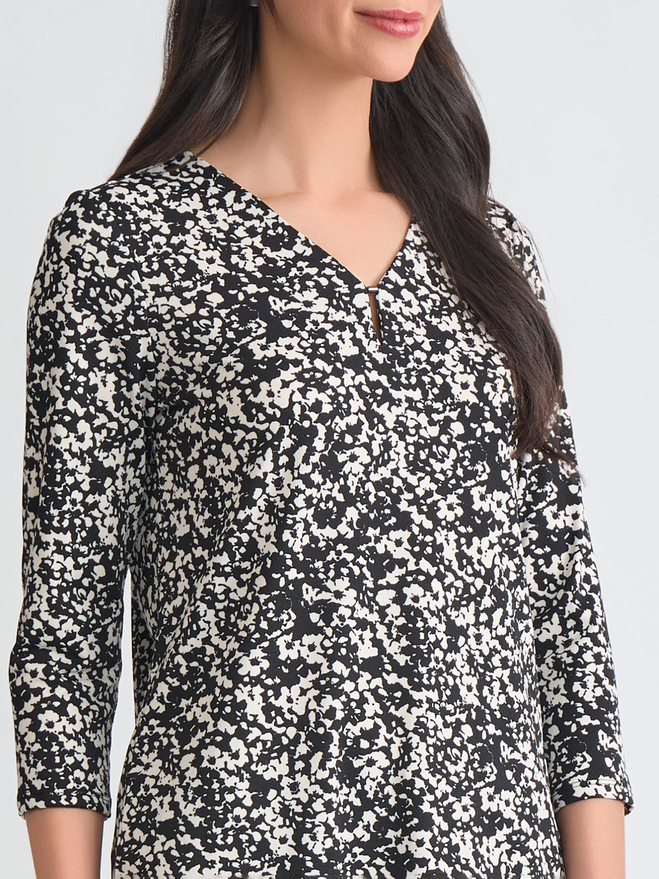 Plus Printed Keyhole Neckline Top, Moss Crepe - Image 3